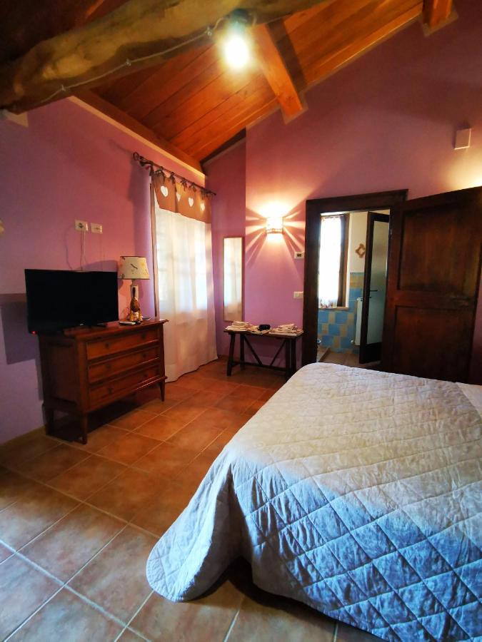 Bed and Breakfast La Casa Dei Tigli Cannara Екстер'єр фото